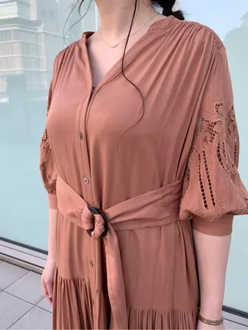 GRACE CONTINENTAL The Banquet 日笠　雅 コーディネート画像