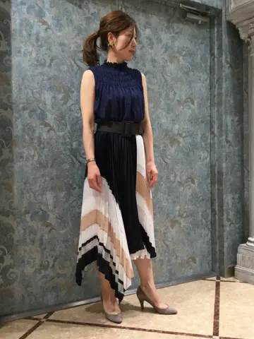 GRACE CONTINENTAL The Banquet 泉　智子 コーディネート画像