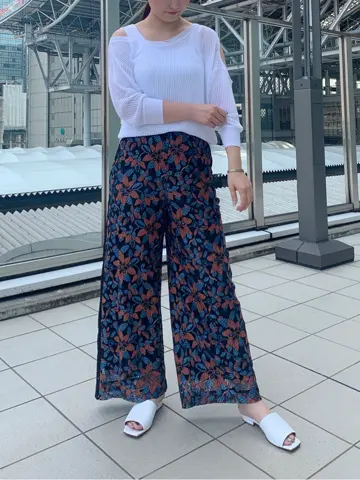 GRACE CONTINENTAL The Banquet 日笠　雅 コーディネート画像