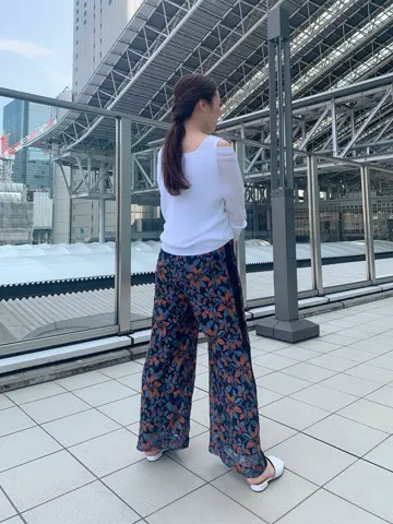 GRACE CONTINENTAL The Banquet 日笠　雅 コーディネート画像