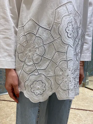 GRACE CONTINENTAL The Banquet 泉　智子 コーディネート画像