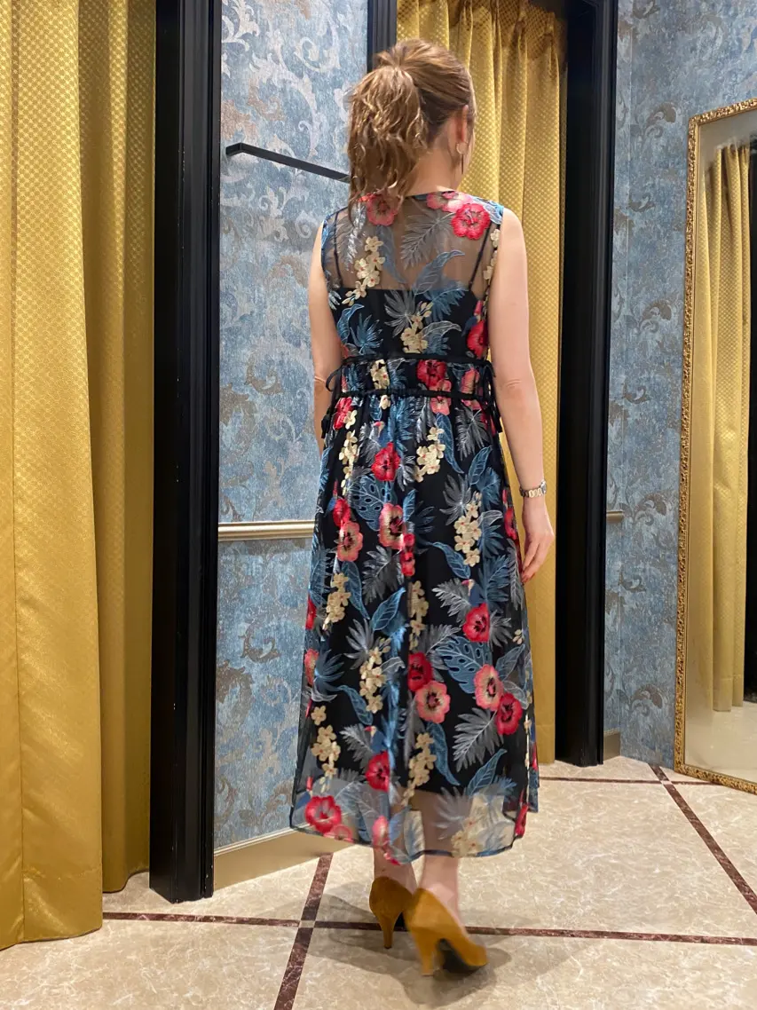 GRACE CONTINENTAL The Banquet 泉　智子 コーディネート画像