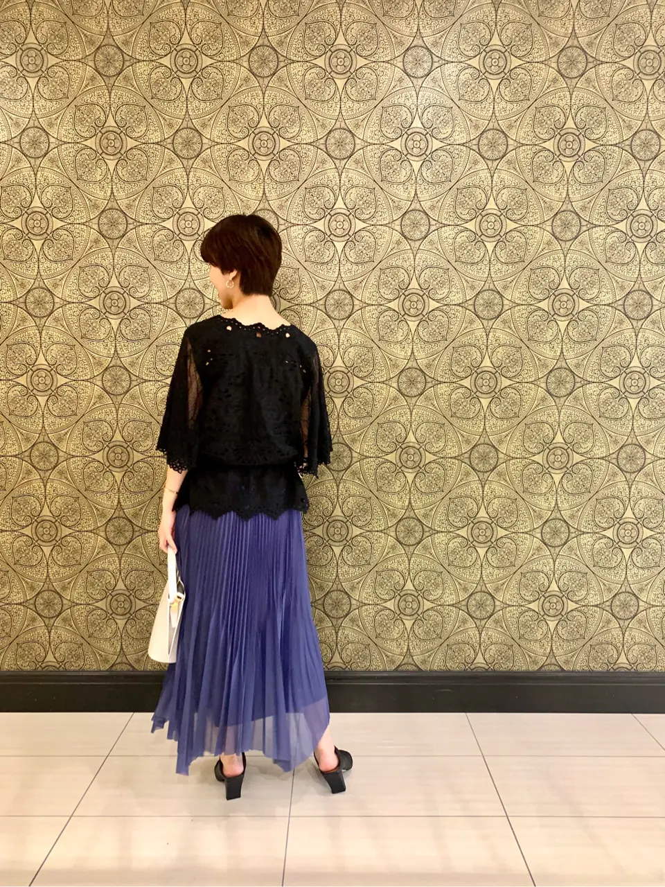 GRACE CONTINENTAL The Banquet 平岩　みなみ コーディネート画像