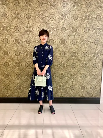 GRACE CONTINENTAL The Banquet 平岩　みなみ コーディネート画像