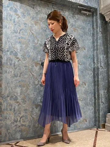 GRACE CONTINENTAL The Banquet 泉　智子 コーディネート画像