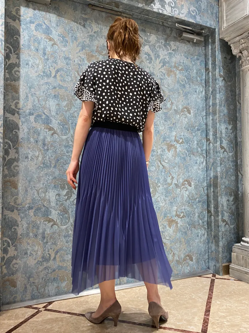 GRACE CONTINENTAL The Banquet 泉　智子 コーディネート画像