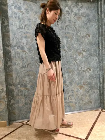 GRACE CONTINENTAL The Banquet 泉　智子 コーディネート画像