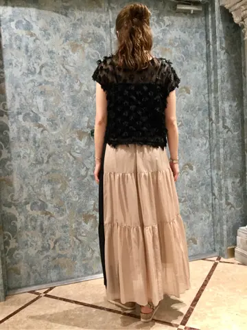 GRACE CONTINENTAL The Banquet 泉　智子 コーディネート画像