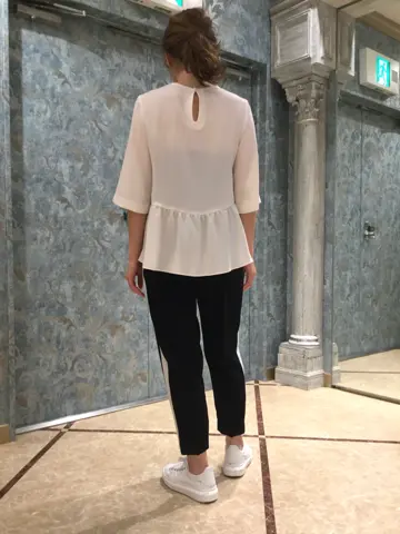 GRACE CONTINENTAL The Banquet 泉　智子 コーディネート画像