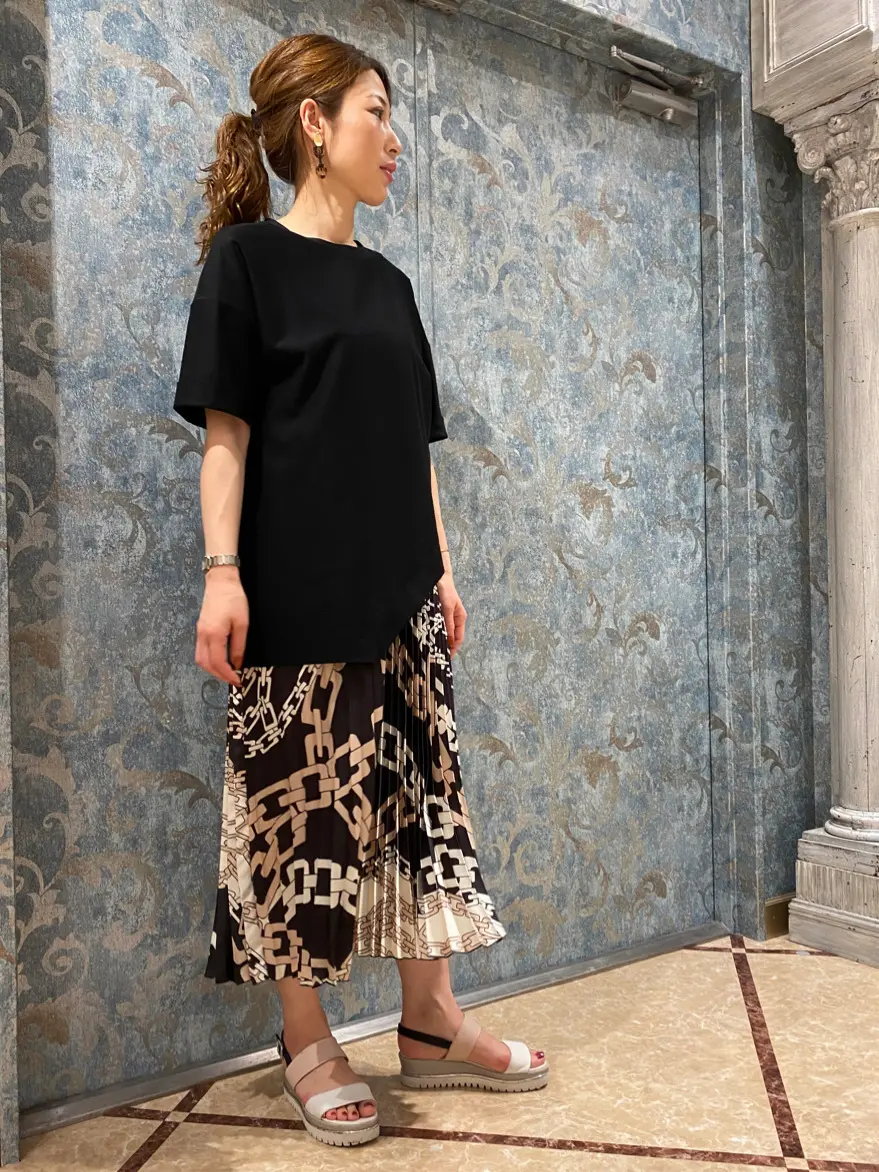 GRACE CONTINENTAL The Banquet 泉　智子 コーディネート画像