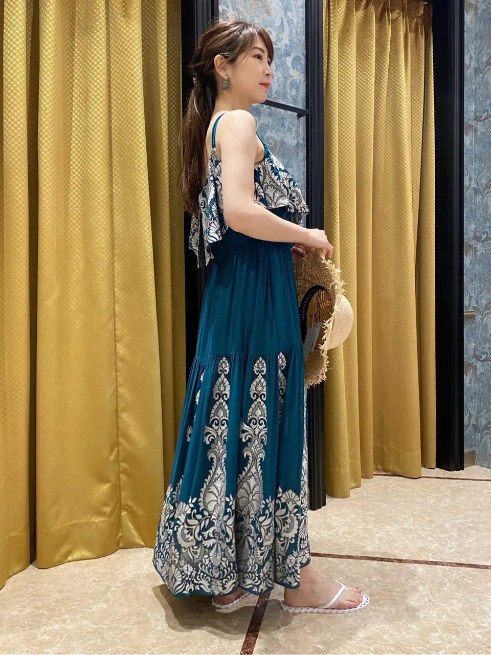 GRACE CONTINENTAL The Banquet Aya. コーディネート画像