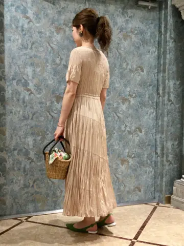 GRACE CONTINENTAL The Banquet 泉　智子 コーディネート画像