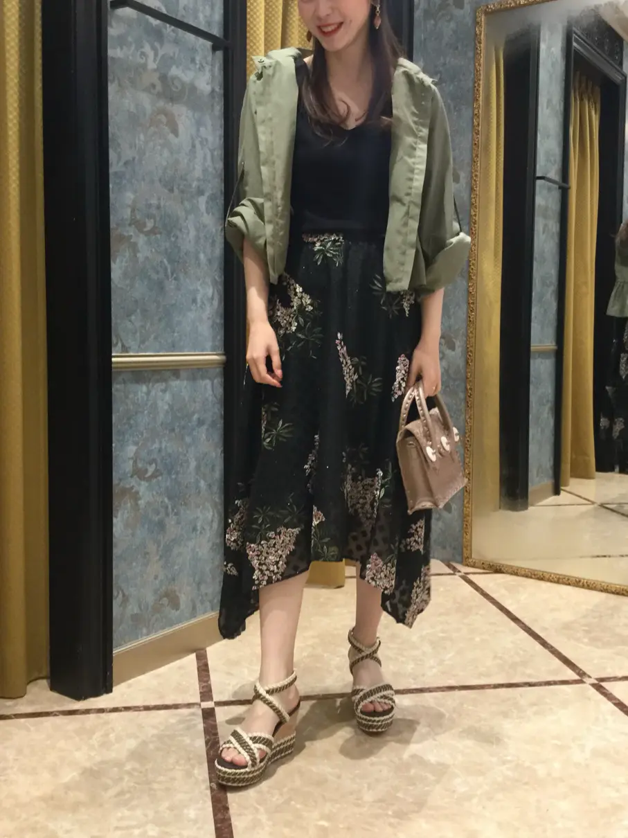 GRACE CONTINENTAL The Banquet Aya. コーディネート画像