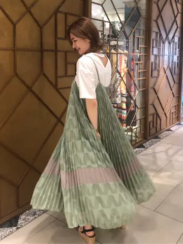 GRACE CONTINENTAL The Banquet HOSHINO コーディネート画像