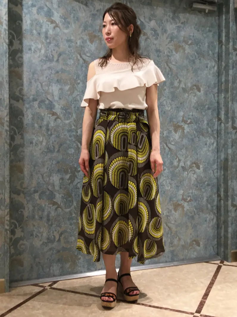 GRACE CONTINENTAL The Banquet 泉　智子 コーディネート画像