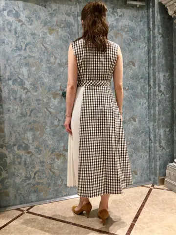 GRACE CONTINENTAL The Banquet 泉　智子 コーディネート画像