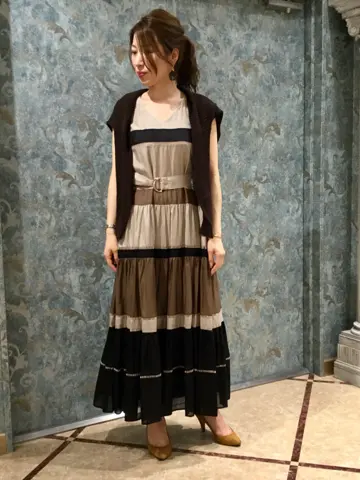 GRACE CONTINENTAL The Banquet 泉　智子 コーディネート画像