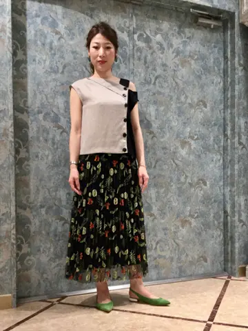 GRACE CONTINENTAL The Banquet 泉　智子 コーディネート画像