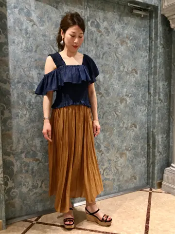 GRACE CONTINENTAL The Banquet 泉　智子 コーディネート画像