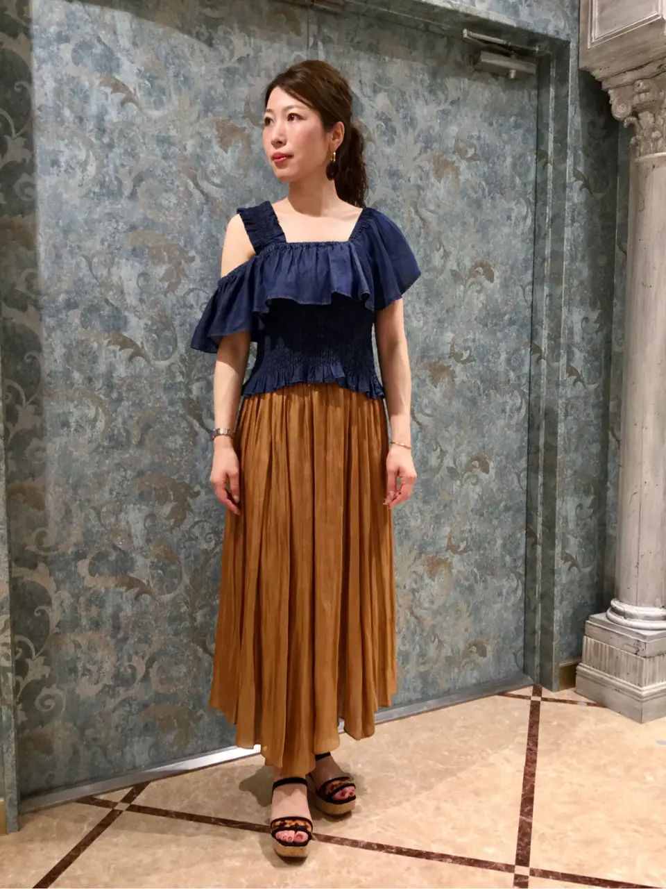 GRACE CONTINENTAL The Banquet 泉　智子 コーディネート画像