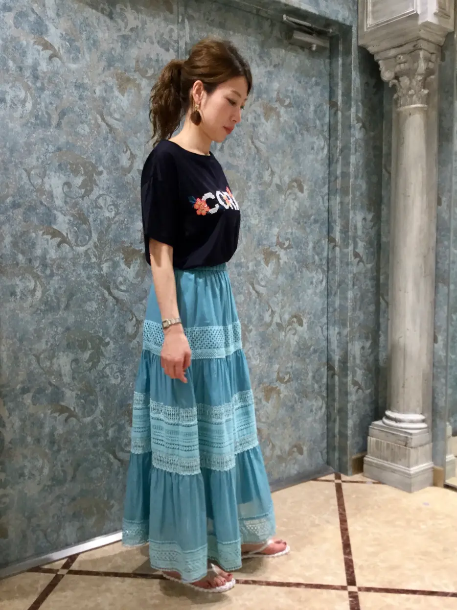 GRACE CONTINENTAL The Banquet 泉　智子 コーディネート画像