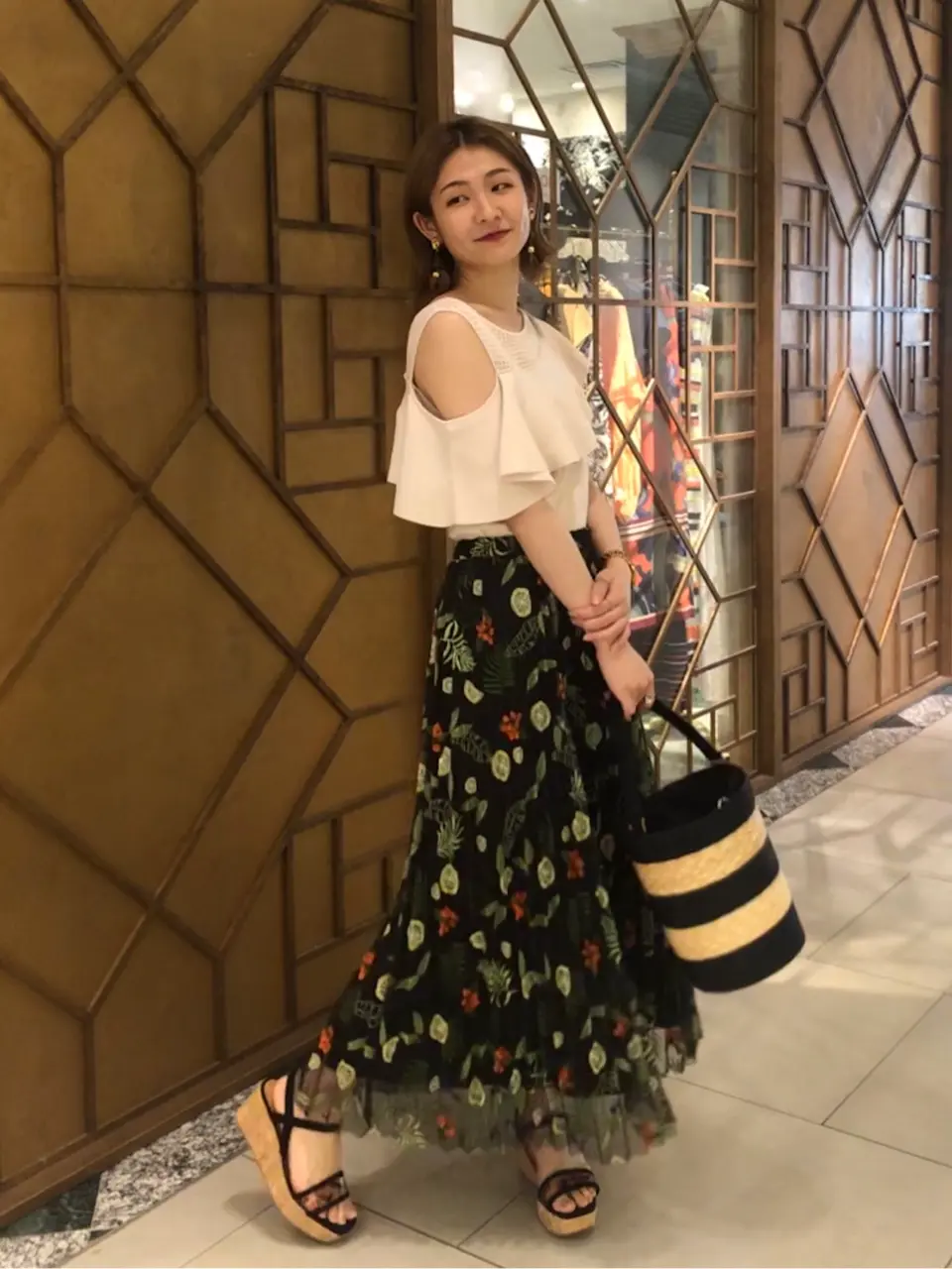 GRACE CONTINENTAL The Banquet HOSHINO コーディネート画像