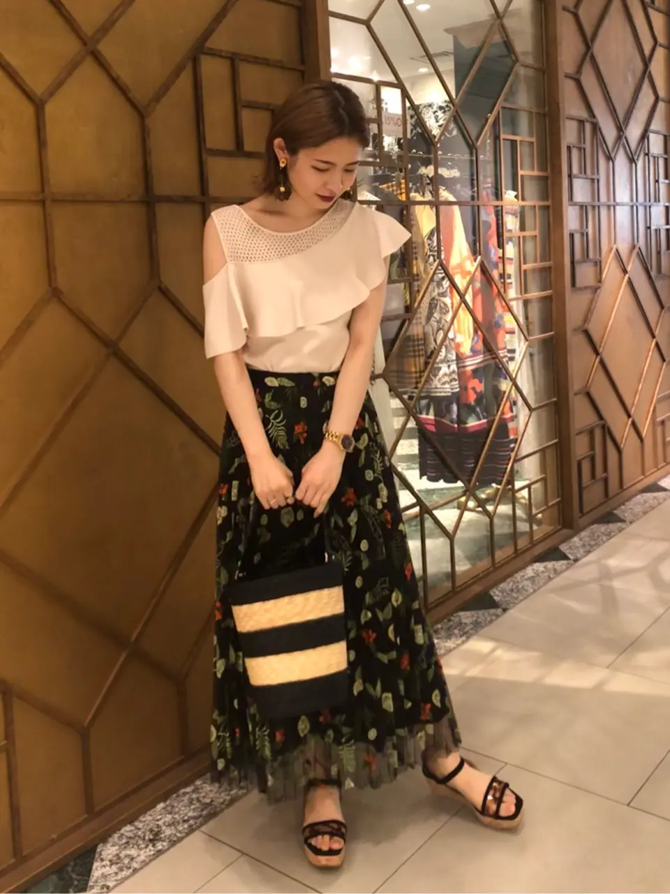 GRACE CONTINENTAL The Banquet HOSHINO コーディネート画像