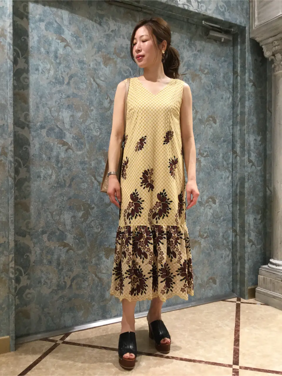 GRACE CONTINENTAL The Banquet 泉　智子 コーディネート画像