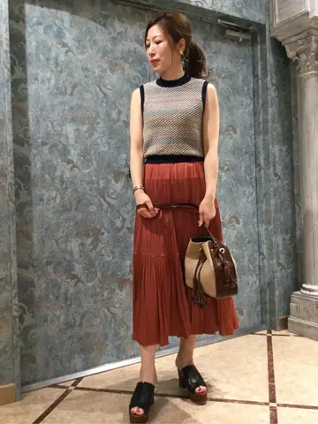 GRACE CONTINENTAL The Banquet 泉　智子 コーディネート画像