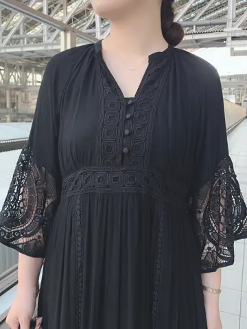 GRACE CONTINENTAL The Banquet 日笠　雅 コーディネート画像