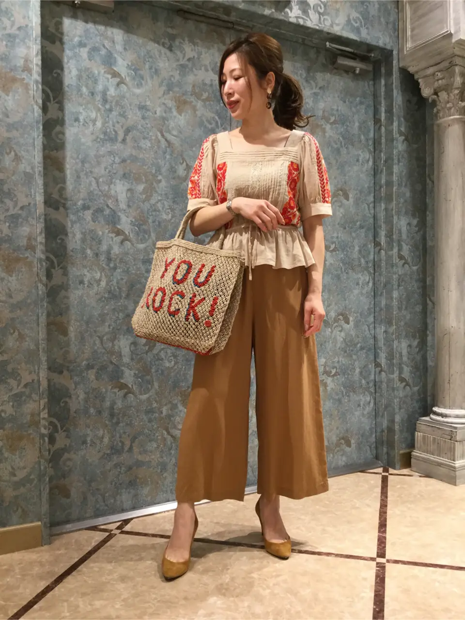 GRACE CONTINENTAL The Banquet 泉　智子 コーディネート画像