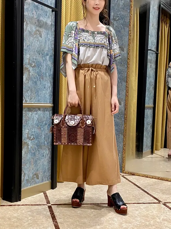 GRACE CONTINENTAL The Banquet Aya. コーディネート画像