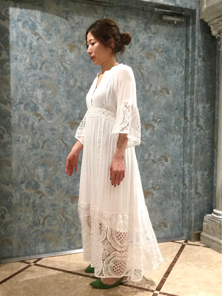 GRACE CONTINENTAL The Banquet 泉　智子 コーディネート画像