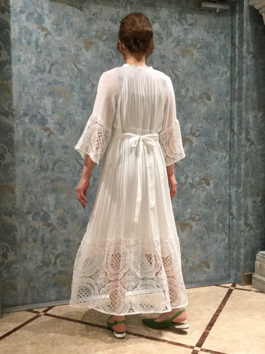 GRACE CONTINENTAL The Banquet 泉　智子 コーディネート画像