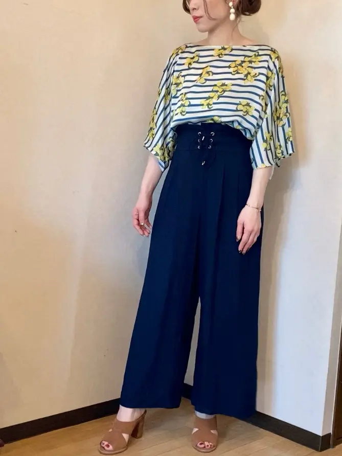 GRACE CONTINENTAL The Banquet 泉　智子 コーディネート画像