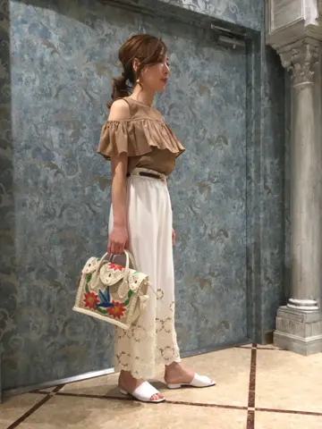 GRACE CONTINENTAL The Banquet 泉　智子 コーディネート画像