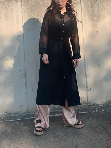 GRACE CONTINENTAL The Banquet 日笠　雅 コーディネート画像