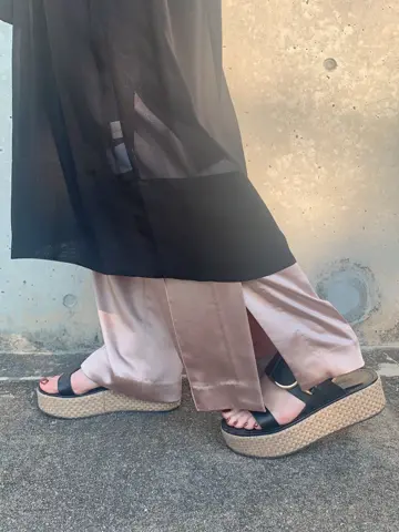 GRACE CONTINENTAL The Banquet 日笠　雅 コーディネート画像