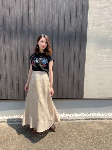 GRACE CONTINENTAL The Banquet eri コーディネート画像