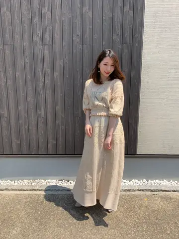 GRACE CONTINENTAL The Banquet eri コーディネート画像