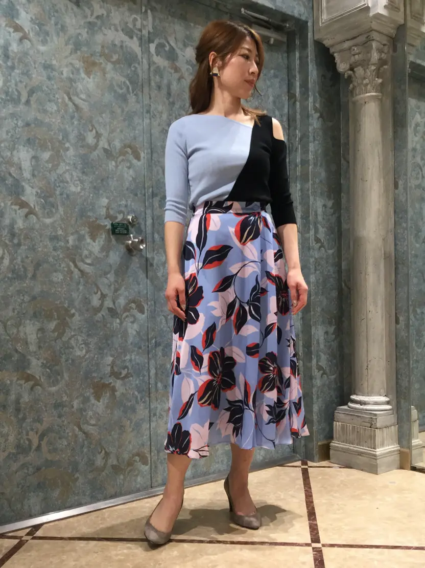 GRACE CONTINENTAL The Banquet 泉　智子 コーディネート画像