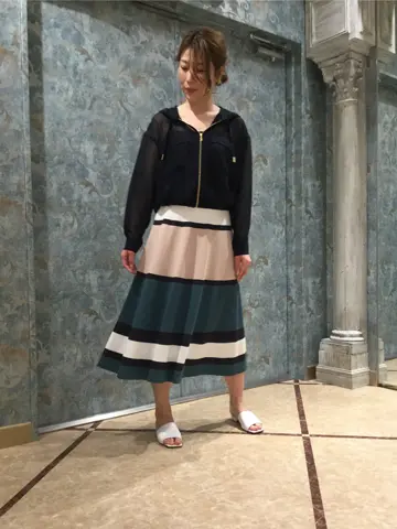 GRACE CONTINENTAL The Banquet 泉　智子 コーディネート画像