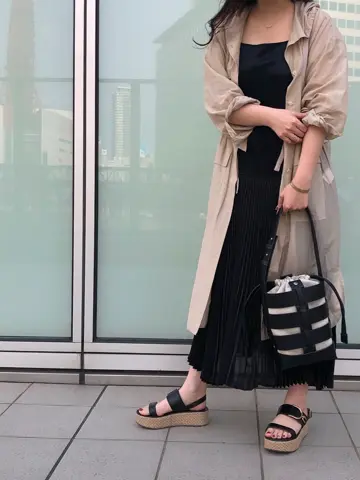 GRACE CONTINENTAL The Banquet 日笠　雅 コーディネート画像