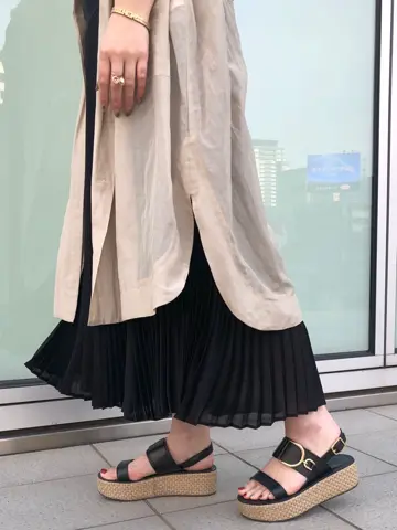 GRACE CONTINENTAL The Banquet 日笠　雅 コーディネート画像