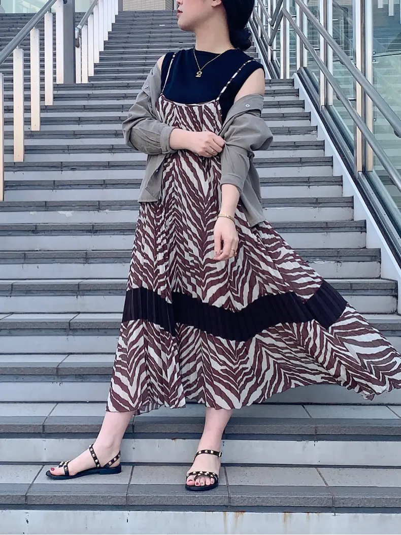 GRACE CONTINENTAL The Banquet 日笠　雅 コーディネート画像