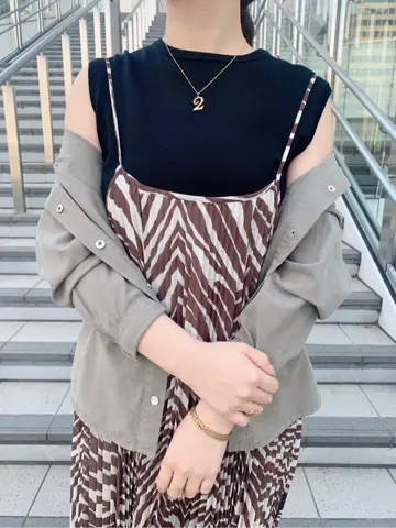 GRACE CONTINENTAL The Banquet 日笠　雅 コーディネート画像