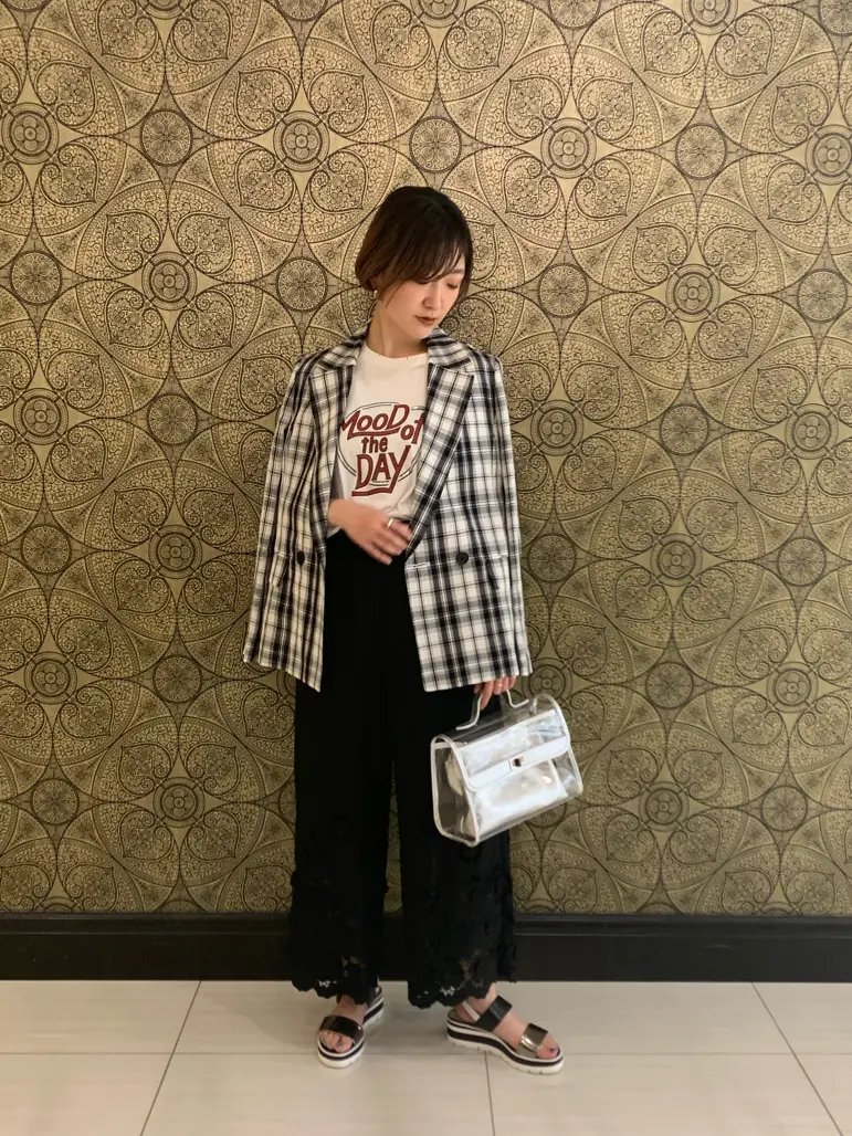 GRACE CONTINENTAL The Banquet Arichi コーディネート画像