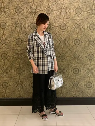 GRACE CONTINENTAL The Banquet Arichi コーディネート画像