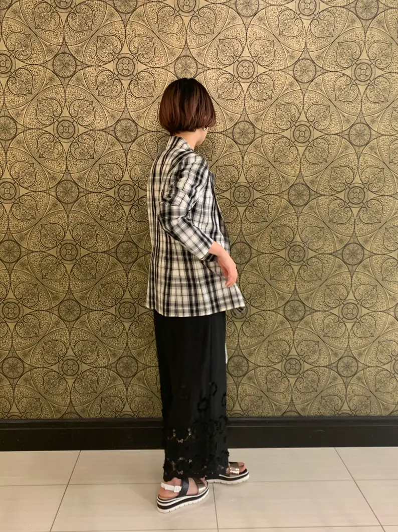 GRACE CONTINENTAL The Banquet Arichi コーディネート画像