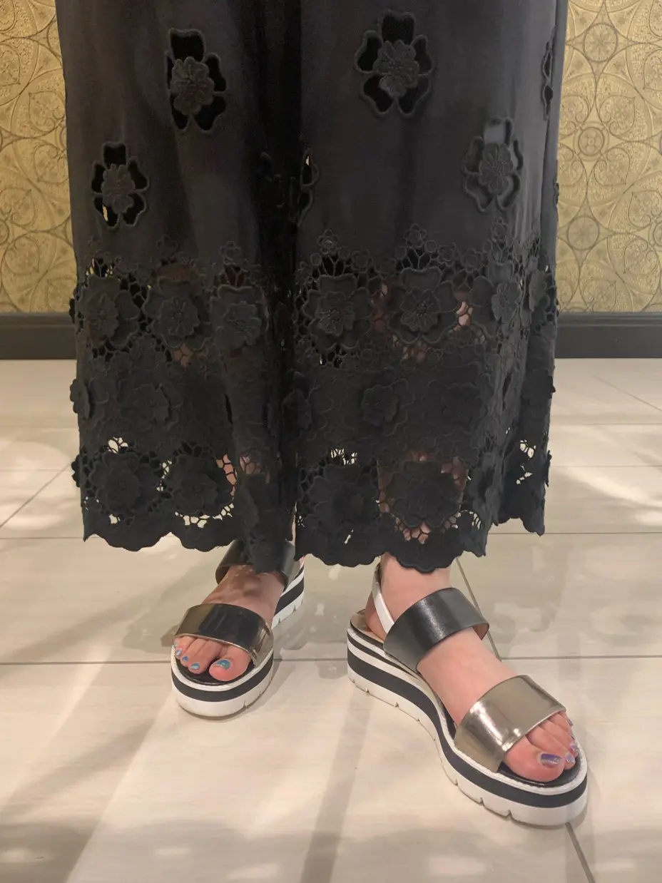 GRACE CONTINENTAL The Banquet Arichi コーディネート画像